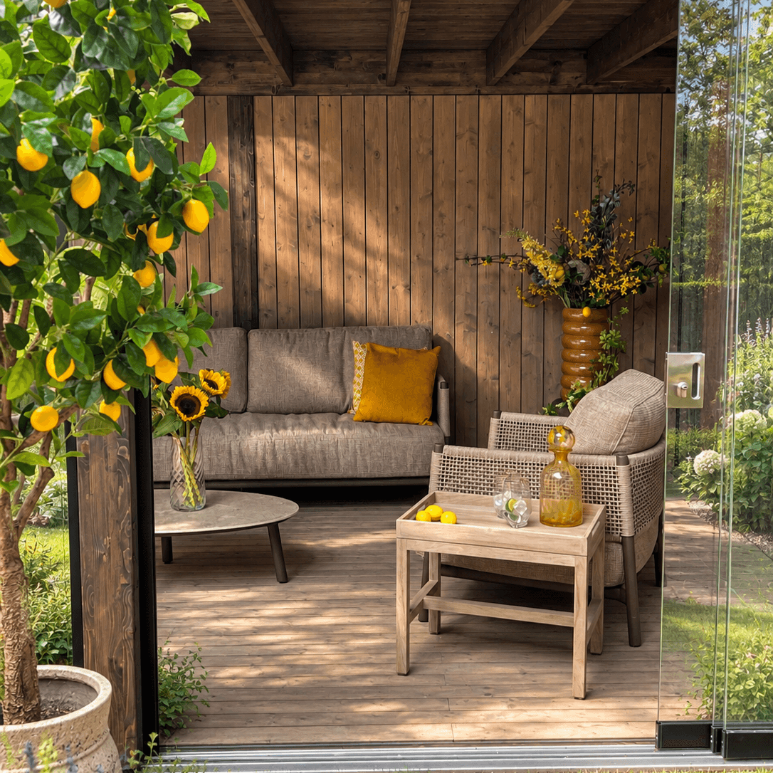 Extend The Summer with Lugarde!
