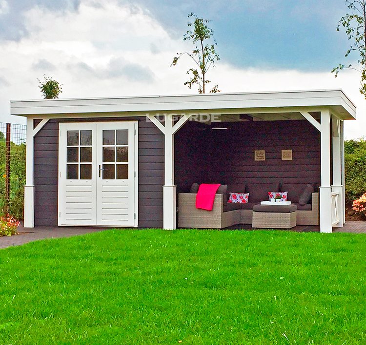 Lugarde Pro-system summerhouse PS6 with a flat roof, double door and side canopy.